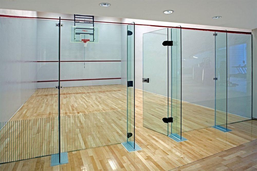 荃湾西如⼼酒店 香港 外观 照片 Squash court