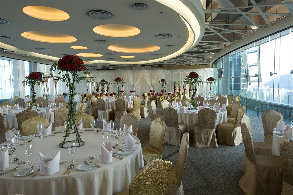 荃湾西如⼼酒店 香港 外观 照片 The Wedding Hall